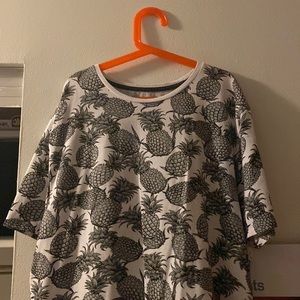 Express Pineapple T